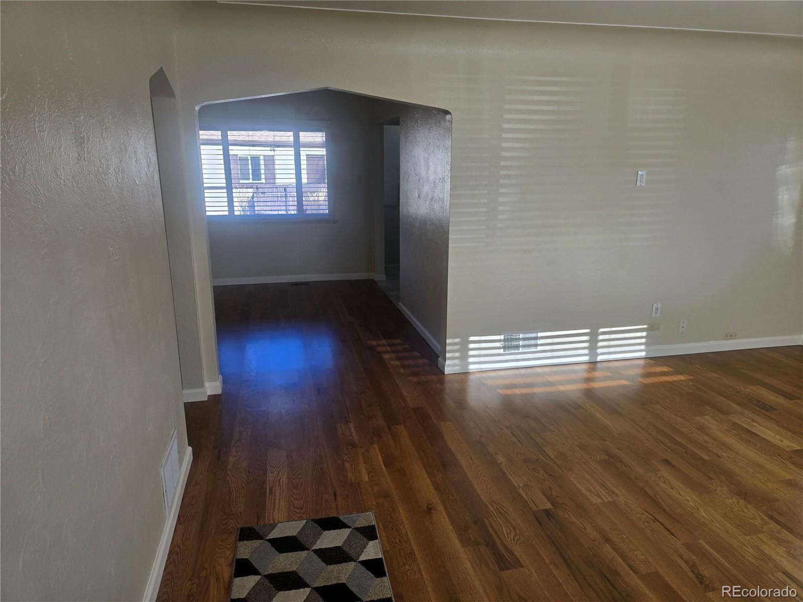 3540 Niagara Street Denver, CO 80207 - Photo 6 of 34