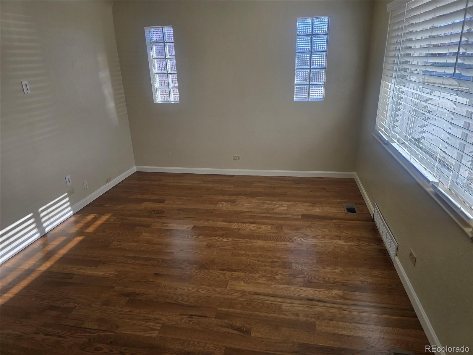 3540 Niagara Street Denver, CO 80207 - Photo 7 of 34