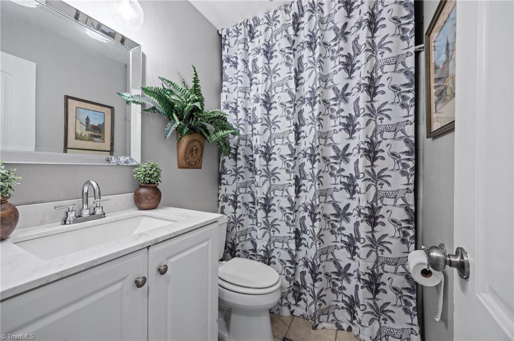 1614 Milan Road Greensboro, NC 27410 - Photo 23 of 49