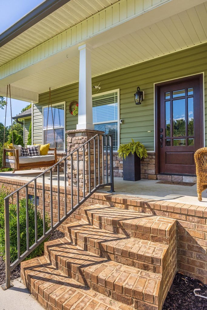 653 York Road Northeast Cleveland, TN 37323 - Photo 2 of 23 Gallery Image 2
