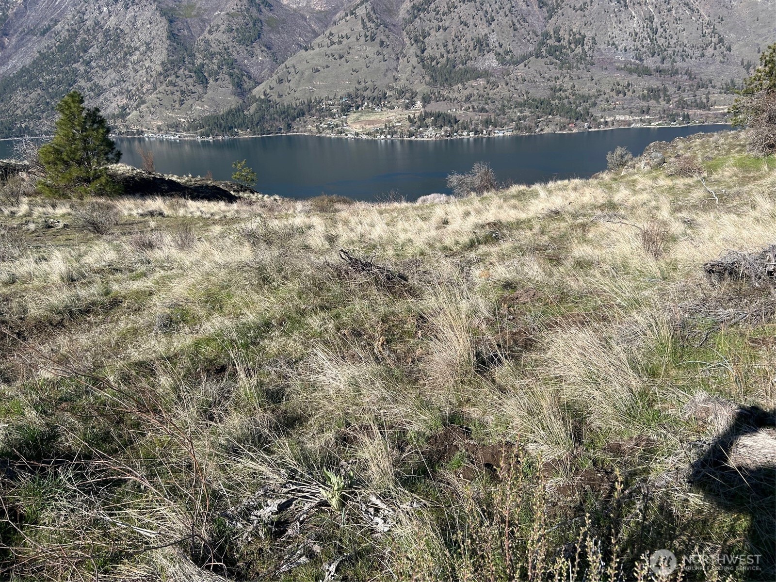 1669 Emerson Acrs Road Manson, WA 98831 - Photo 15 of 34