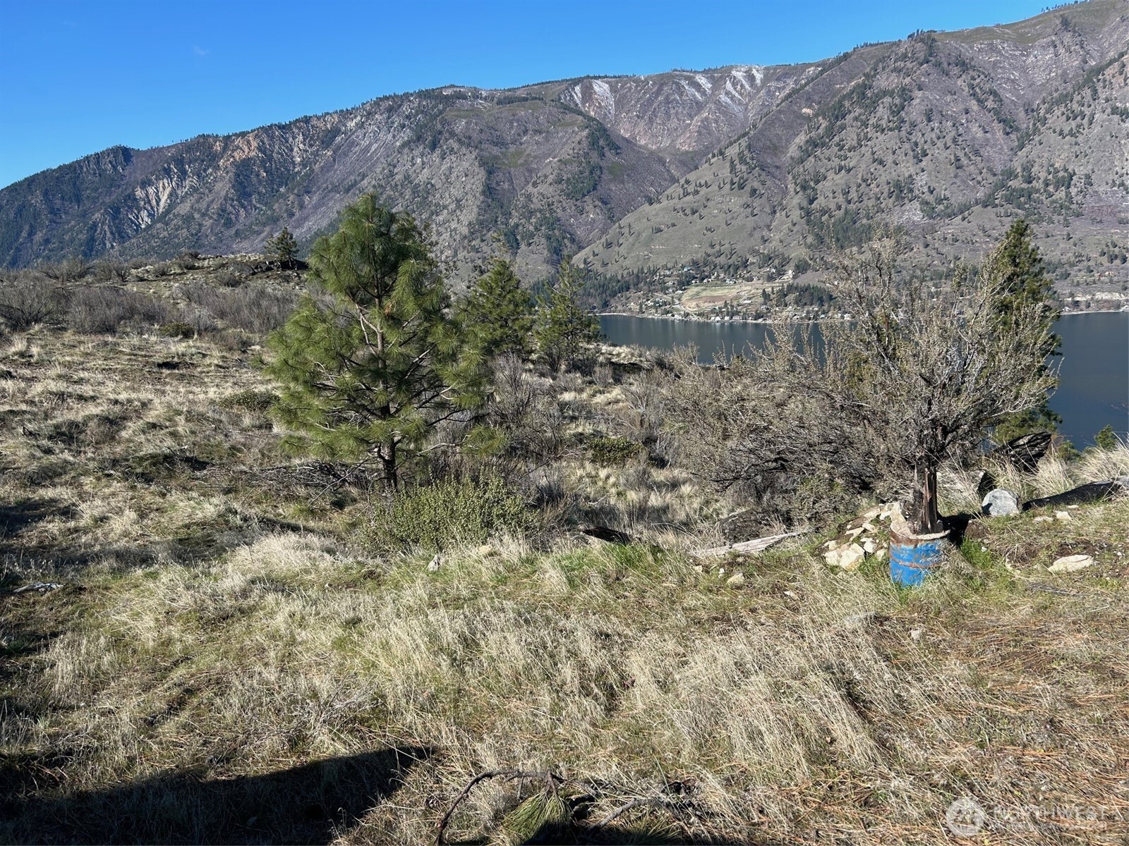 1669 Emerson Acrs Road Manson, WA 98831 - Photo 18 of 34