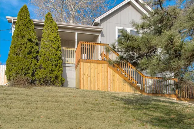 $310,000 | 6022 Northeast 48th Street, Kansas City, MO 64119