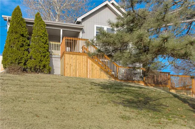 $310,000 | 6022 Northeast 48th Street, Kansas City, MO 64119