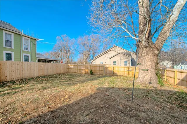 $310,000 | 6022 Northeast 48th Street, Kansas City, MO 64119