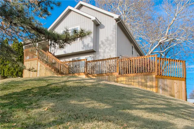 $310,000 | 6022 Northeast 48th Street, Kansas City, MO 64119