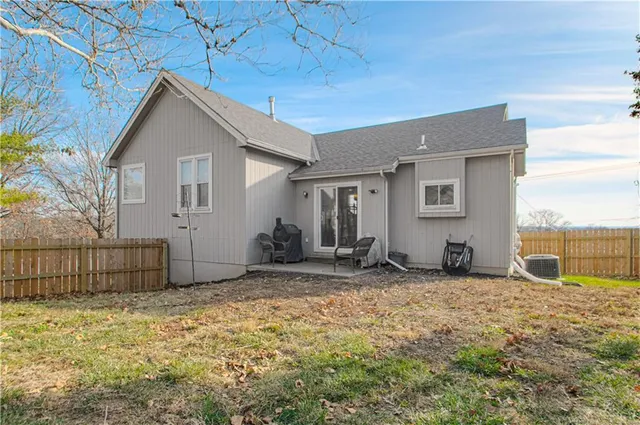 $310,000 | 6022 Northeast 48th Street, Kansas City, MO 64119