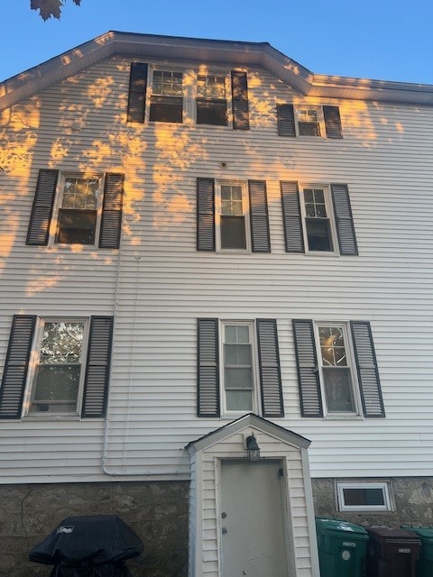 18 5th Avenue Woonsocket, RI 02895 - Photo 4 of 17 Gallery Image 4