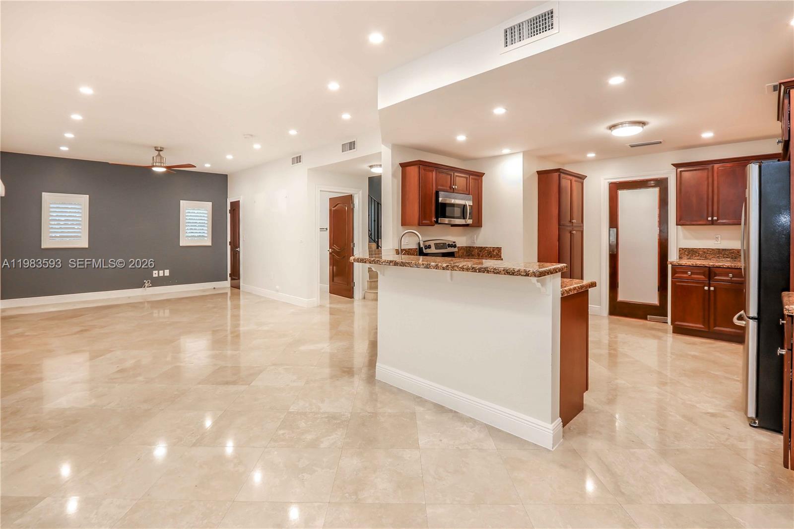 11064 Southwest 79th Avenue Miami, FL 33156 - Photo 14 of 33