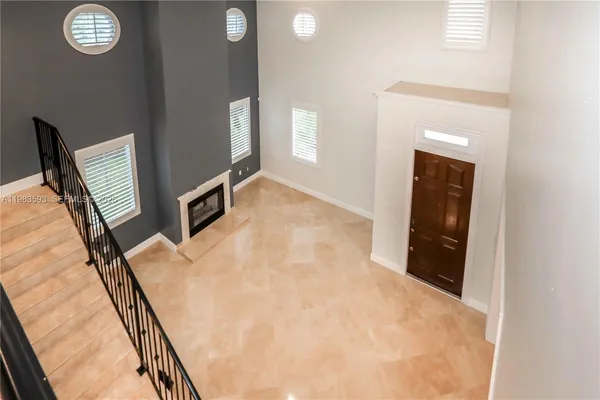 $7,500 | 11064 Southwest 79th Avenue, Miami, FL 33156