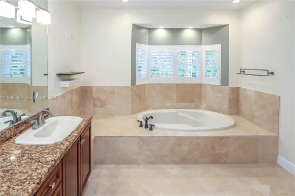 $7,500 | 11064 Southwest 79th Avenue, Miami, FL 33156