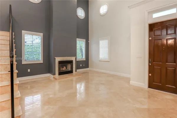 $7,500 | 11064 Southwest 79th Avenue, Miami, FL 33156