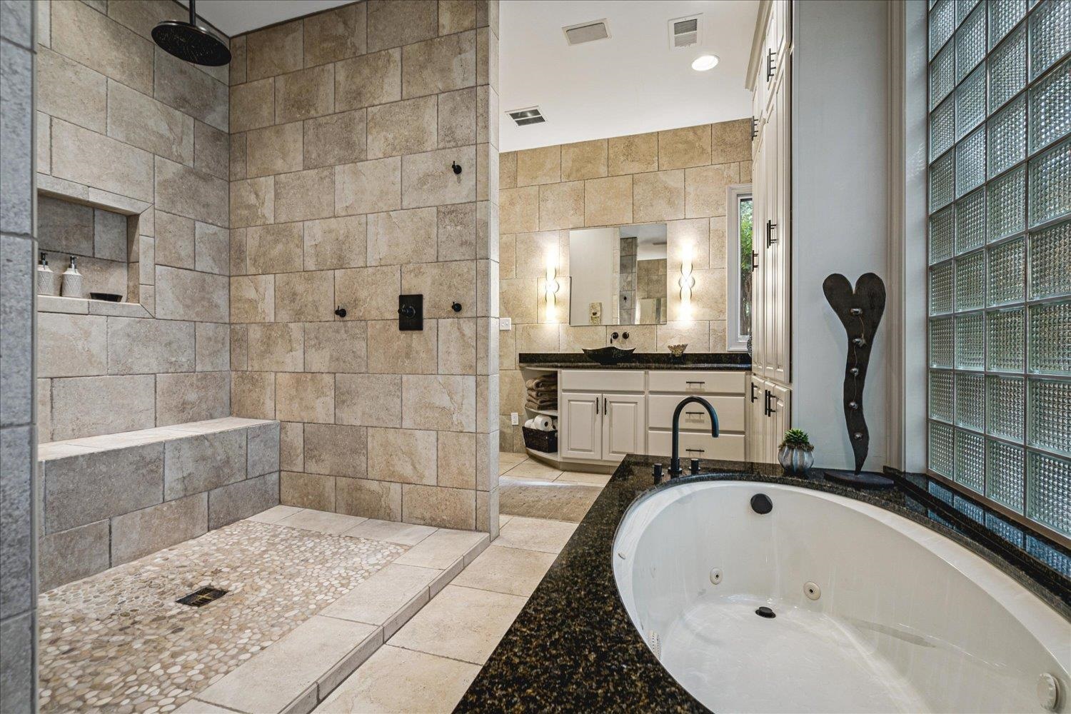 4749 Shady Grove Road Memphis, TN 38117 - Photo 23 of 40