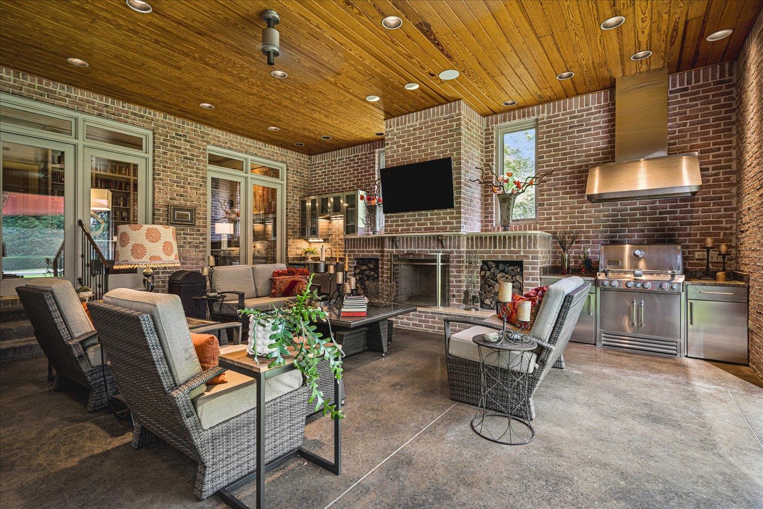 4749 Shady Grove Road Memphis, TN 38117 - Photo 36 of 40