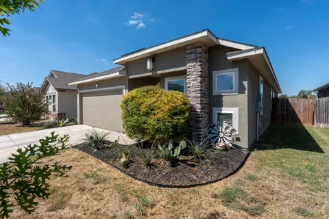 $399,000 | 3065 Nister, New Braunfels, TX 78130