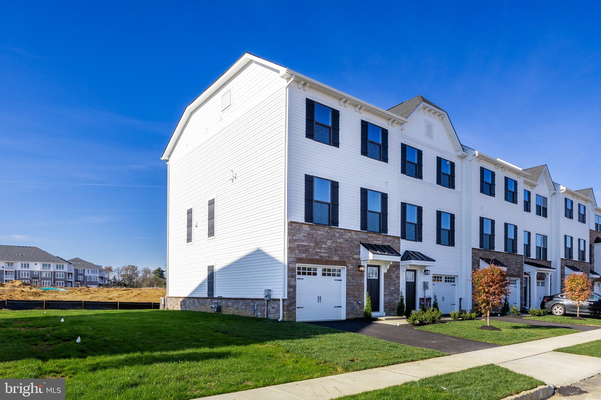 31 Sage Way Mount Laurel, NJ 08054 - Photo 2 of 38