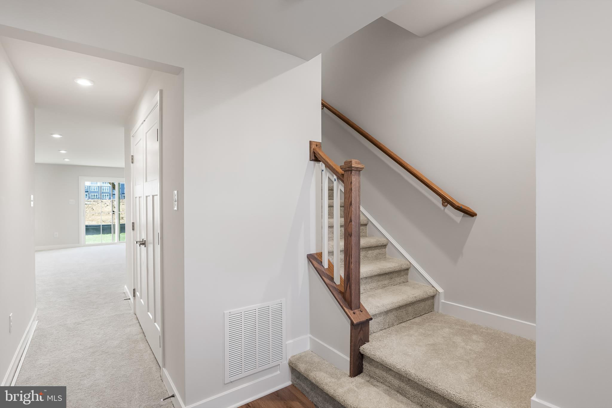 31 Sage Way Mount Laurel, NJ 08054 - Photo 4 of 38