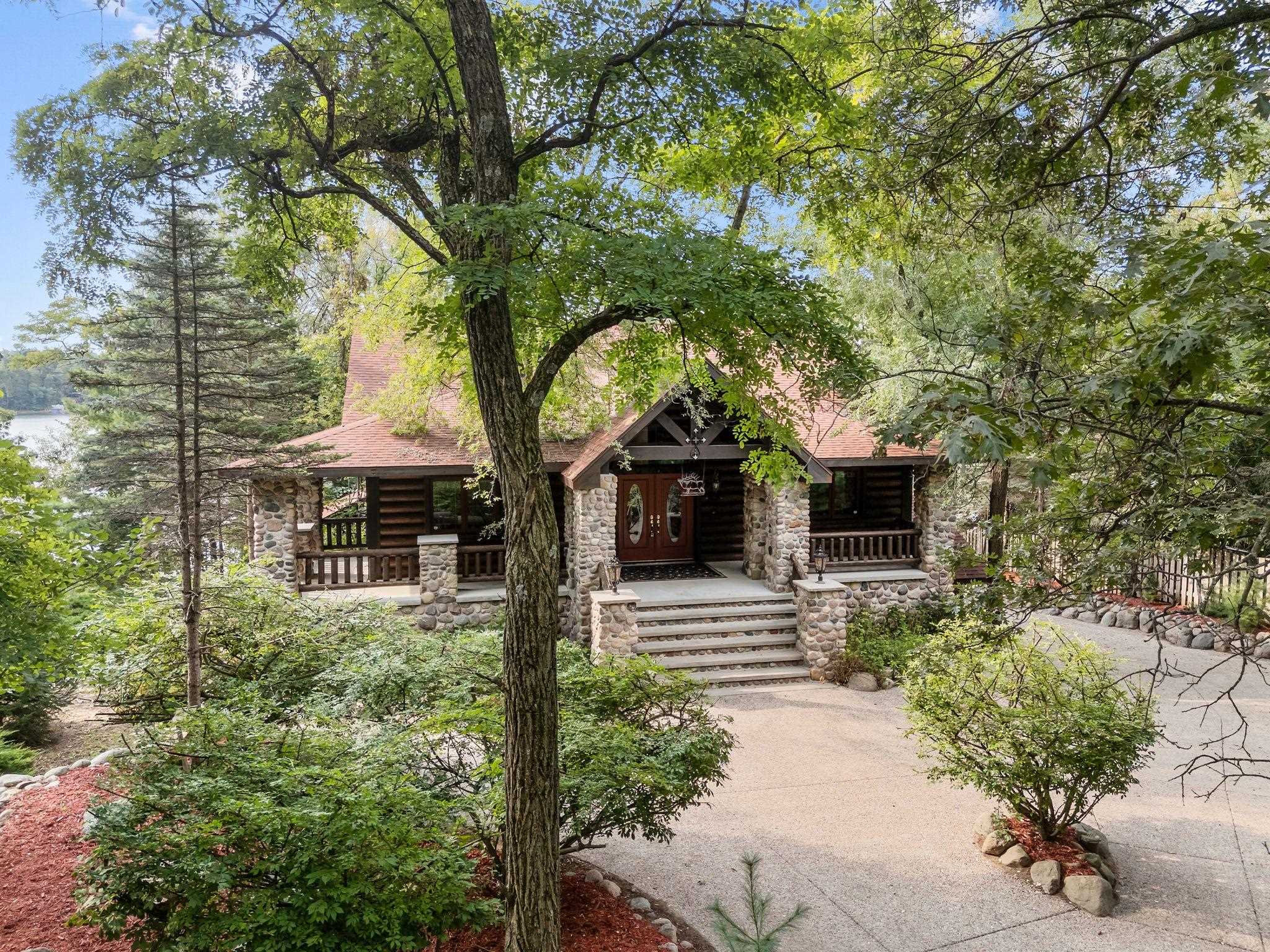 W5571 Aspen Road Wild Rose, WI 54984 - Photo 2 of 55