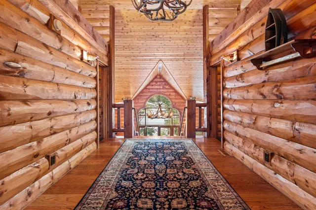 $999,999 | W5571 Aspen Road, Wild Rose, WI 54984