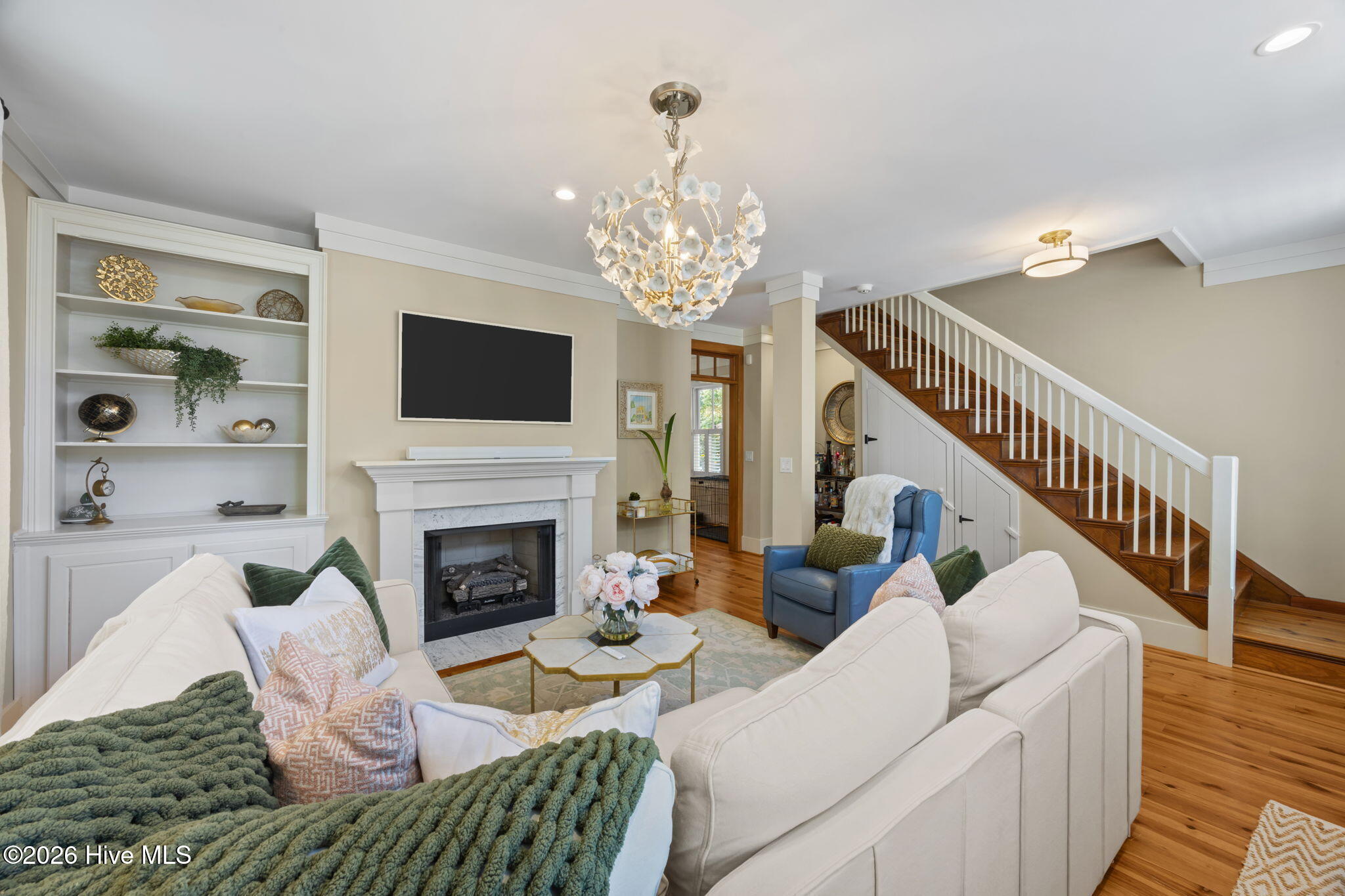 604 East Front Street New Bern, NC 28560 - Photo 13 of 53 living room with fireplace