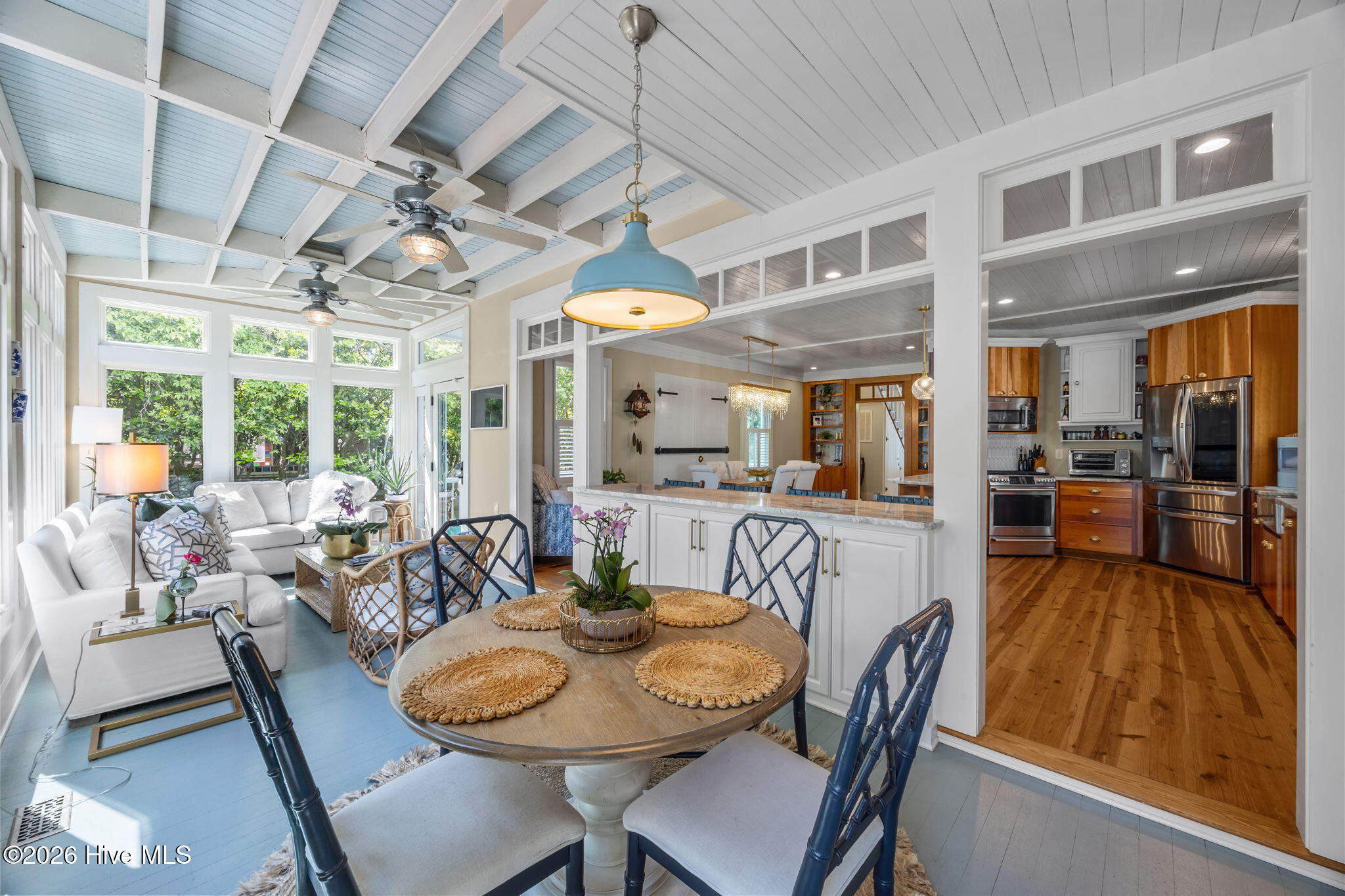 604 East Front Street New Bern, NC 28560 - Photo 22 of 53 sunroom with eat in area