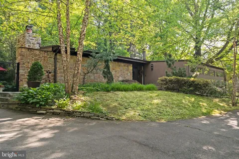 $980,000 | 1220 Susquehanna Road, Rydal, PA 19046