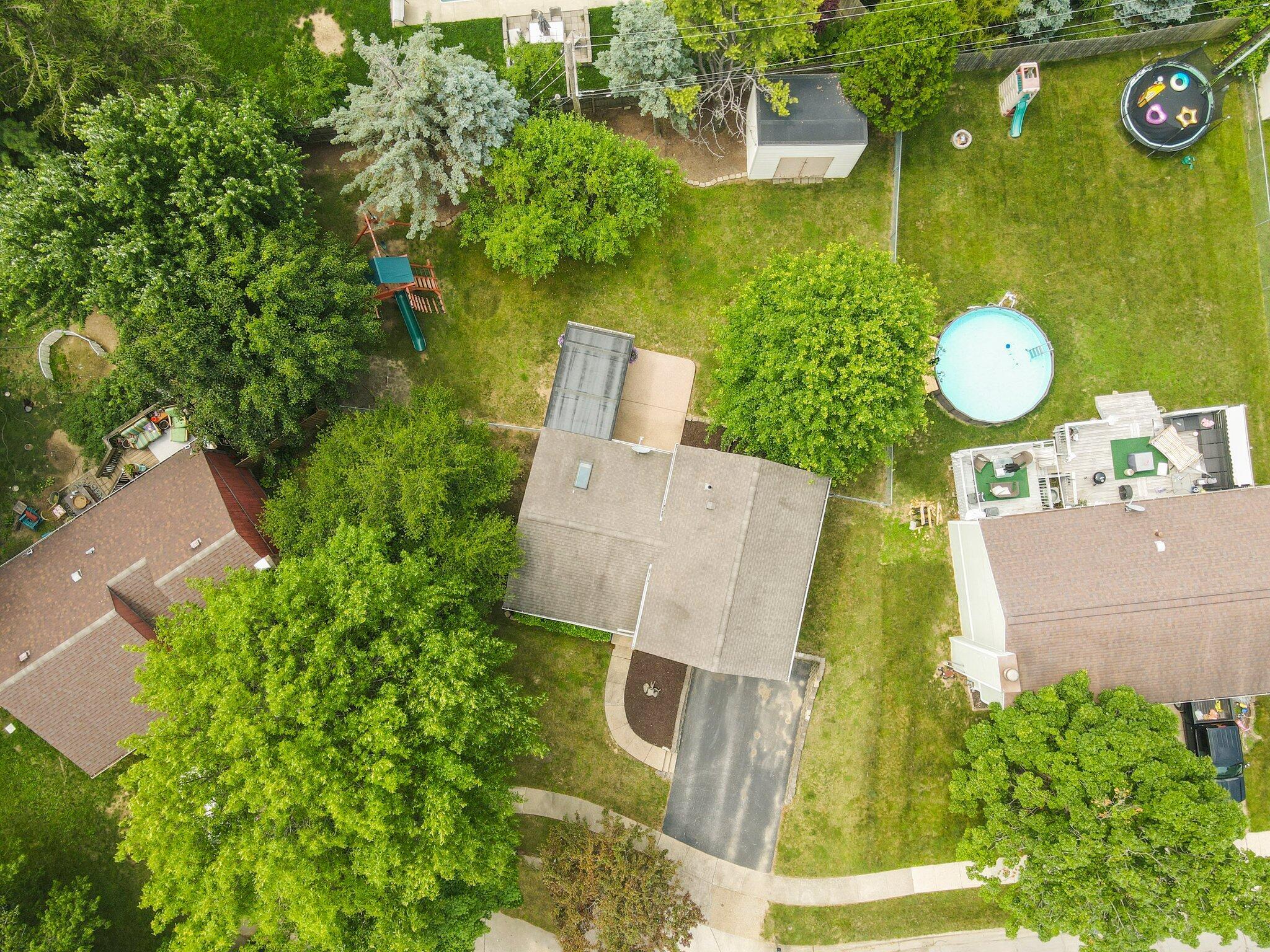 1991 Wolverhampton Road Powell, OH 43065 - Photo 36 of 39 52-web-or-mls-DJI_0829