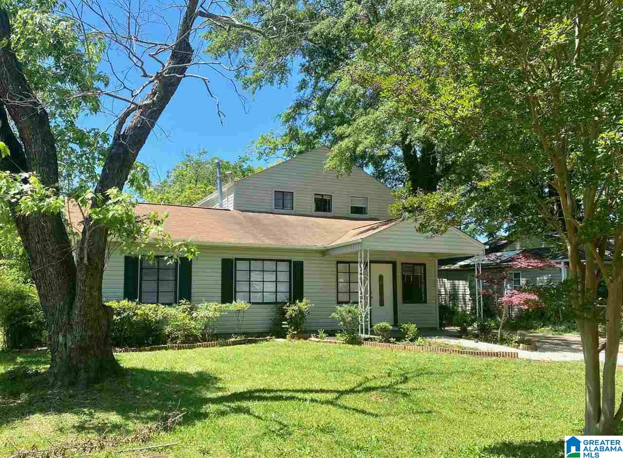 528 Lovett Street Midfield, AL 35228 - Photo 2 of 33