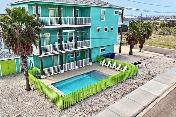$1,685,000 | 603 Sea Breeze Lane, Port Aransas, TX 78373
