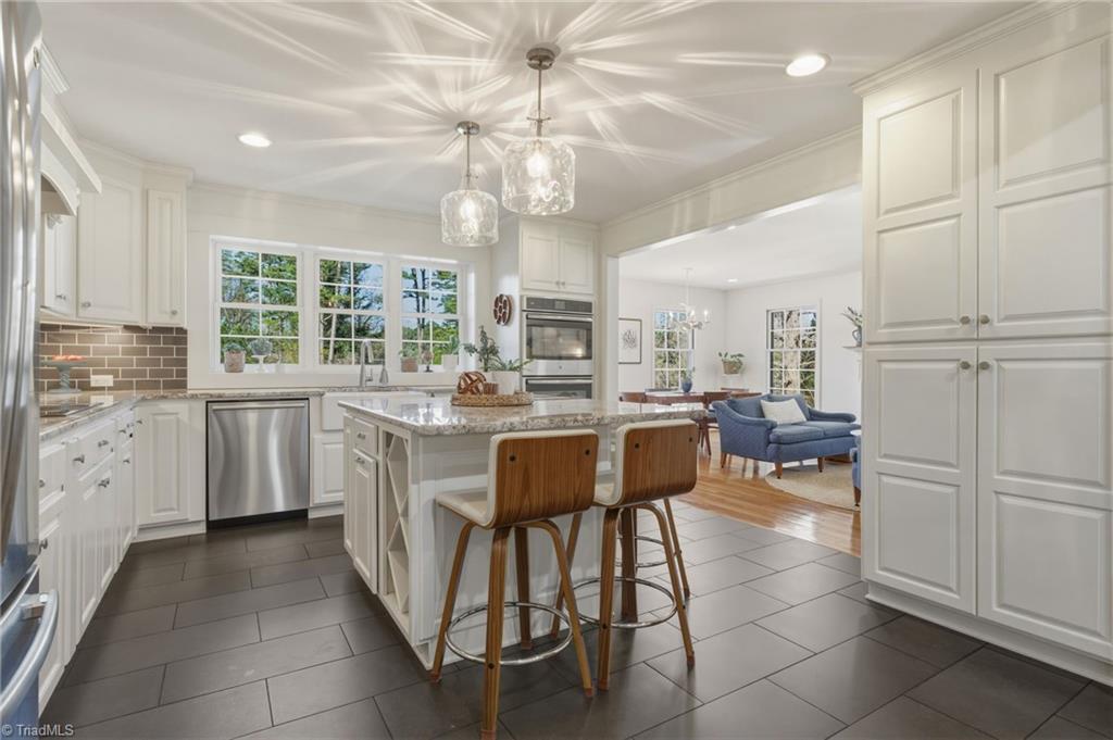 3308 York Road Winston-Salem, NC 27106 - Photo 2 of 44