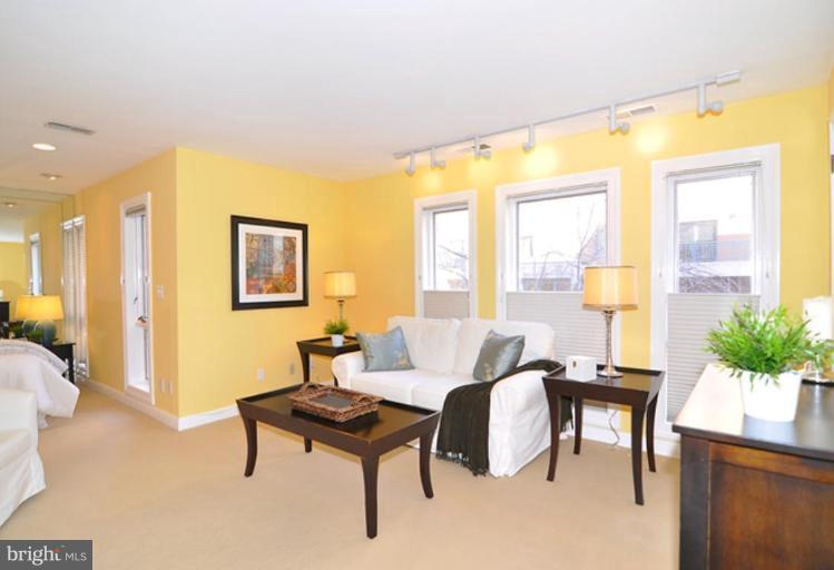 4816 Hampden Lane, Unit R3 Bethesda, MD 20814 - Photo 7 of 10 Master Bedroom #2