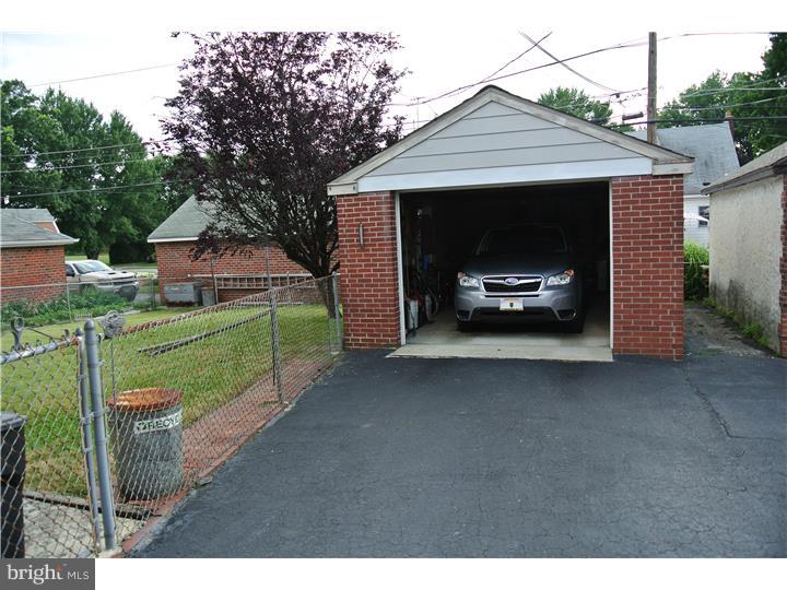 502 Bonsall Road Ridley Park, PA 19078 - Photo 14 of 14 Garage