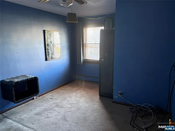 $699,000 | 739 Garden Street, Carlstadt, NJ 07072