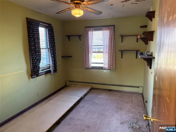 $699,000 | 739 Garden Street, Carlstadt, NJ 07072