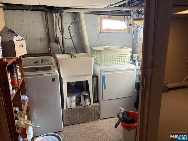 $699,000 | 739 Garden Street, Carlstadt, NJ 07072