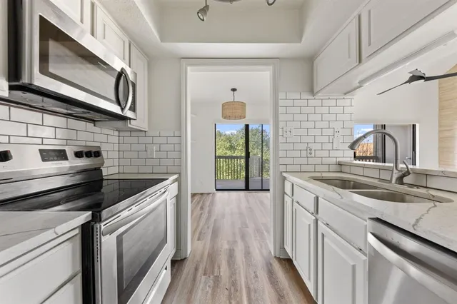 $215,000 | 1238 Signal Ridge Place, Rockwall, TX 75032