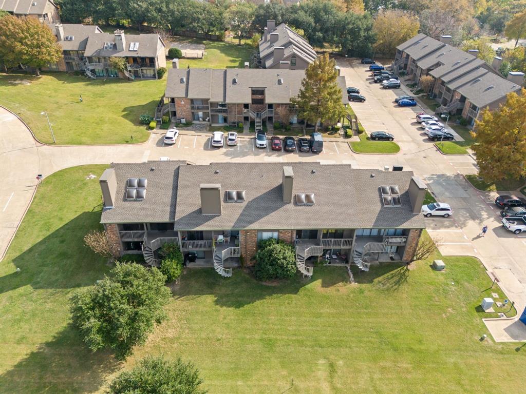 1238 Signal Ridge Place Rockwall, TX 75032 - Photo 32 of 32 a aerial view of a house with swimming pool and a yard