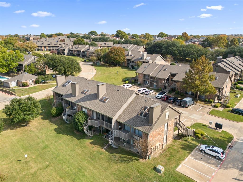 1238 Signal Ridge Place Rockwall, TX 75032 - Photo 4 of 32 an aerial view of a house with outdoor space
