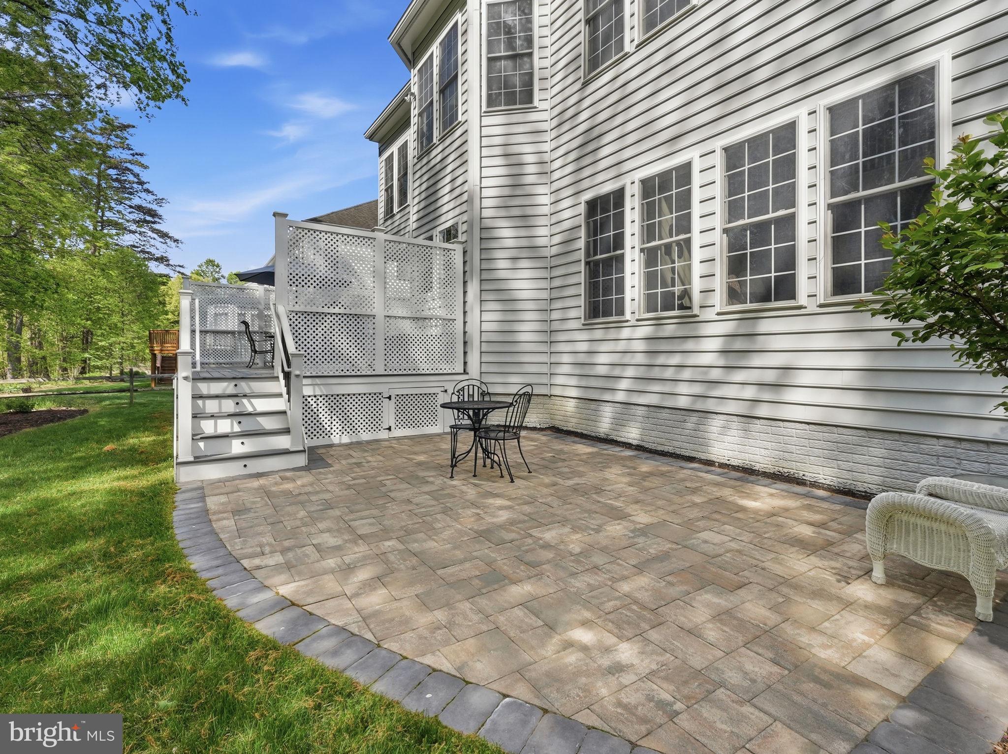 7805 Rose Garden Lane Springfield, VA 22153 - Photo 5 of 86