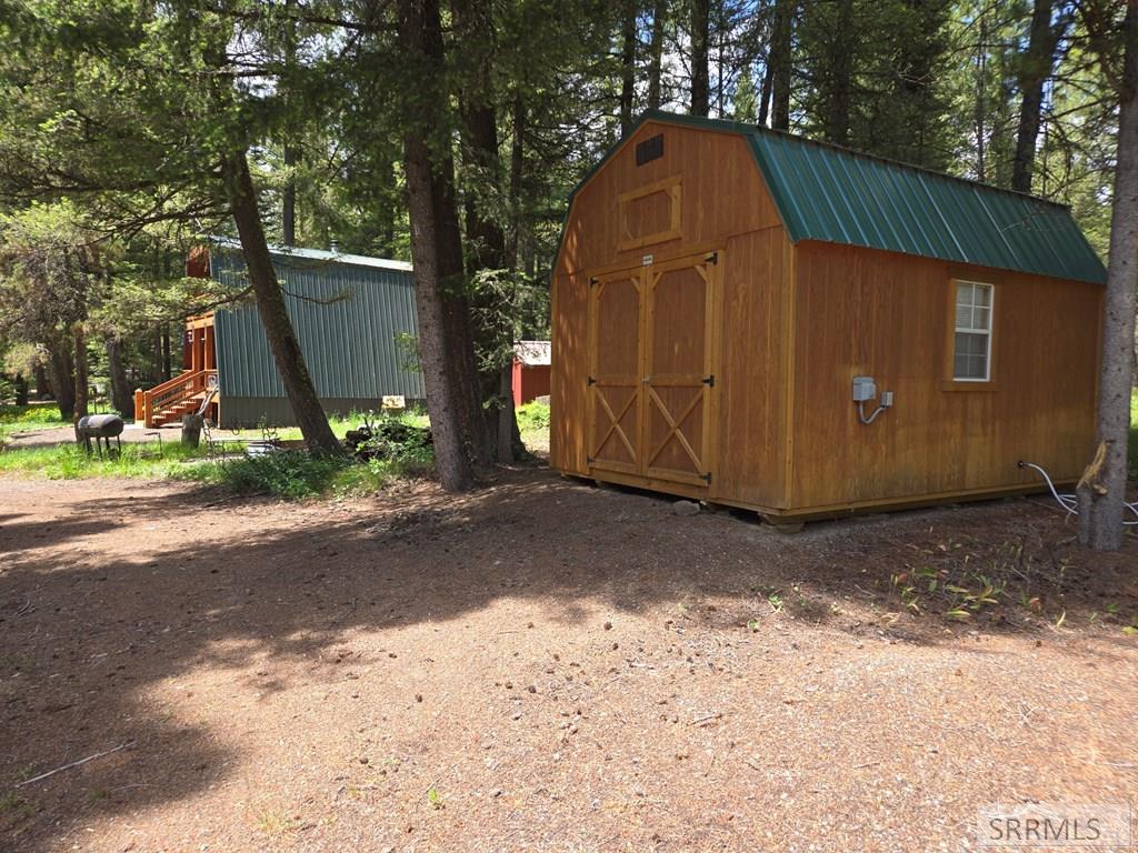 3521 Browning Road Island Park, ID 83429 - Photo 22 of 30