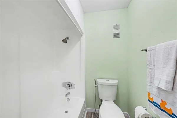 $205,000 | 8606 Palm Lane, Unit 116, Temple Terrace, FL 33637