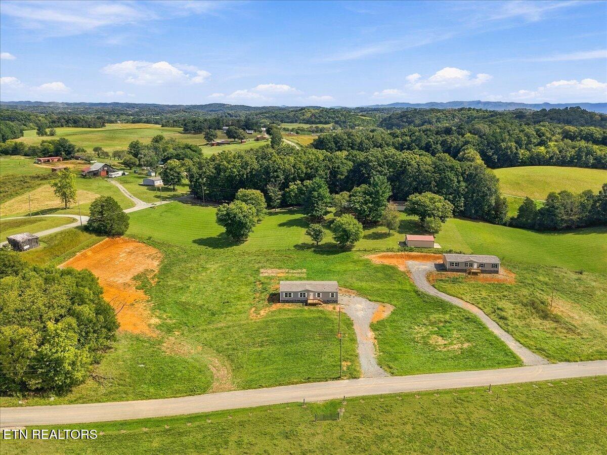 870 Shackleford Road Mosheim, TN 37818 - Photo 9 of 33 09-870_Shackleford_Road_Mosheim_009
