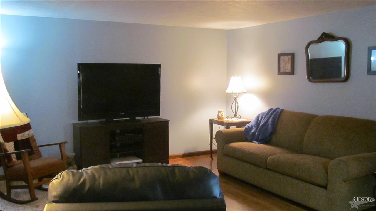 9904 Carroll Road Churubusco, IN 46723 - Photo 14 of 30 Gallery Image 14