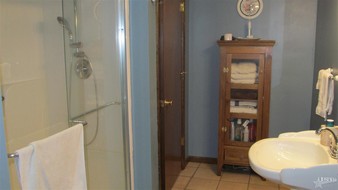 9904 Carroll Road Churubusco, IN 46723 - Photo 23 of 30 Gallery Image 23