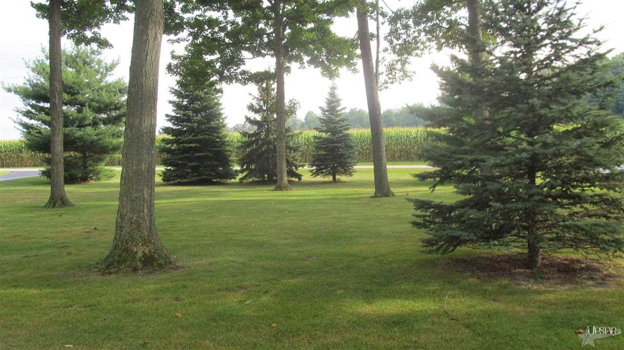 9904 Carroll Road Churubusco, IN 46723 - Photo 29 of 30 Gallery Image 29