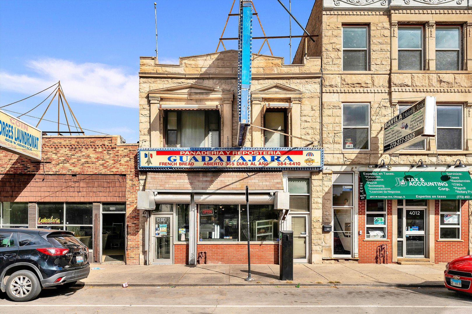 4014 West Armitage Ave  