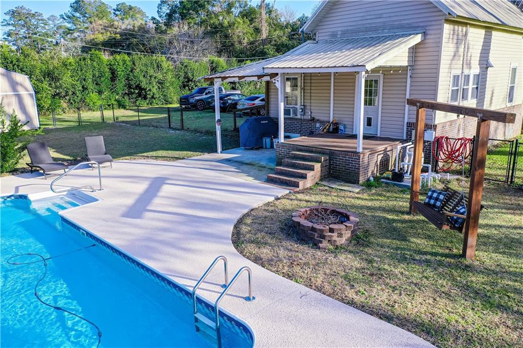 2158 Cherokee Street Waycross, GA 31503 - Photo 34 of 35 Photo 34