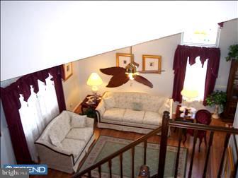 2225 Rittenhouse Square Bensalem, PA 19020 - Photo 2 of 6 Living Room