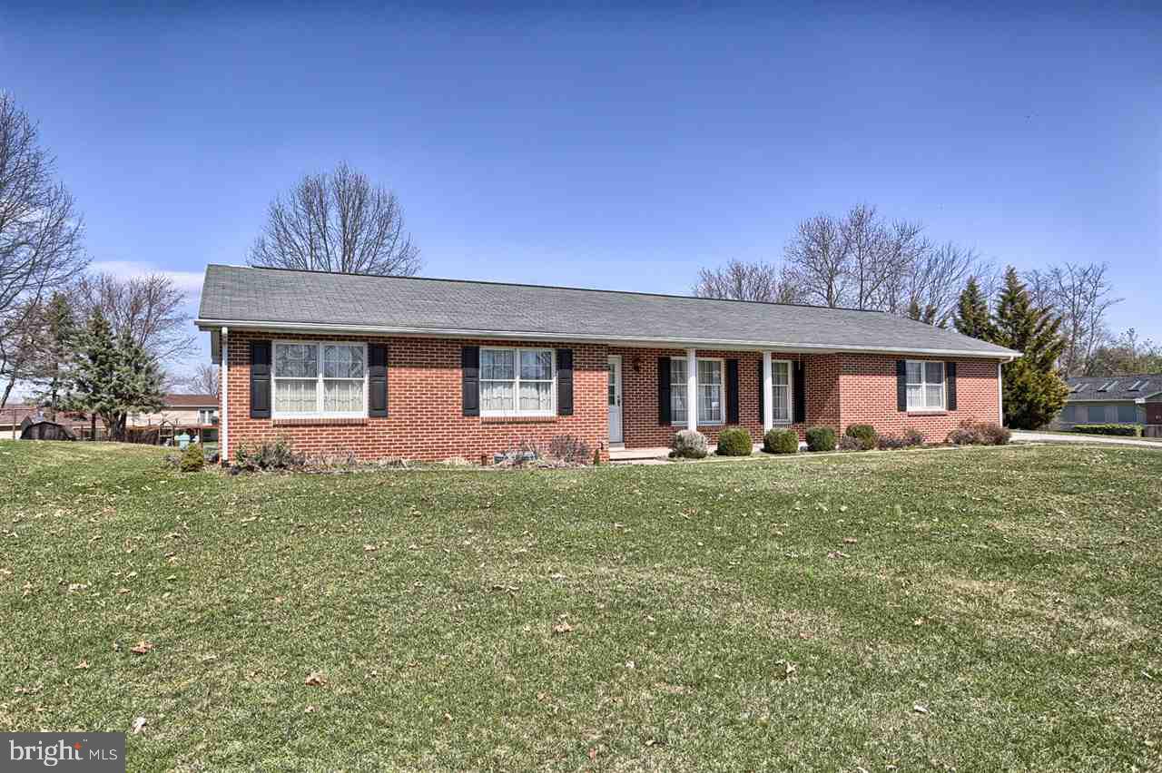 4401 Davidsburg Road Dover, PA 17315 - Photo 4 of 35 Gallery Image 4