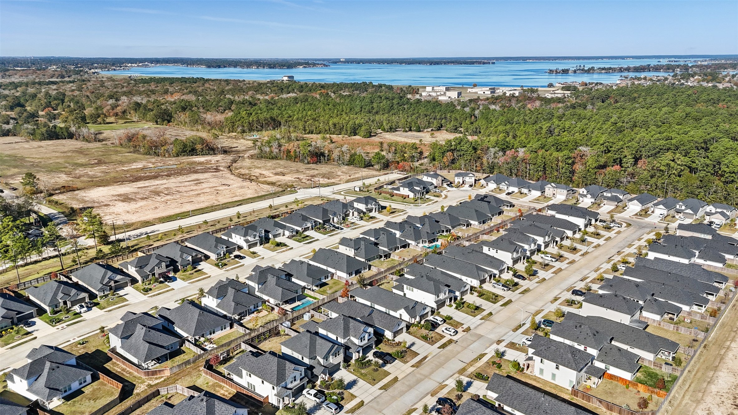 2773 Bluebonnet Ridge Drive Conroe, TX 77304 - Photo 20 of 23 a view of an ocean view